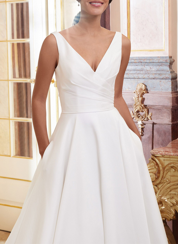 Plus Size A-Line V-Neck Sleeveless Court Train Satin Wedding Dresses With Pockets