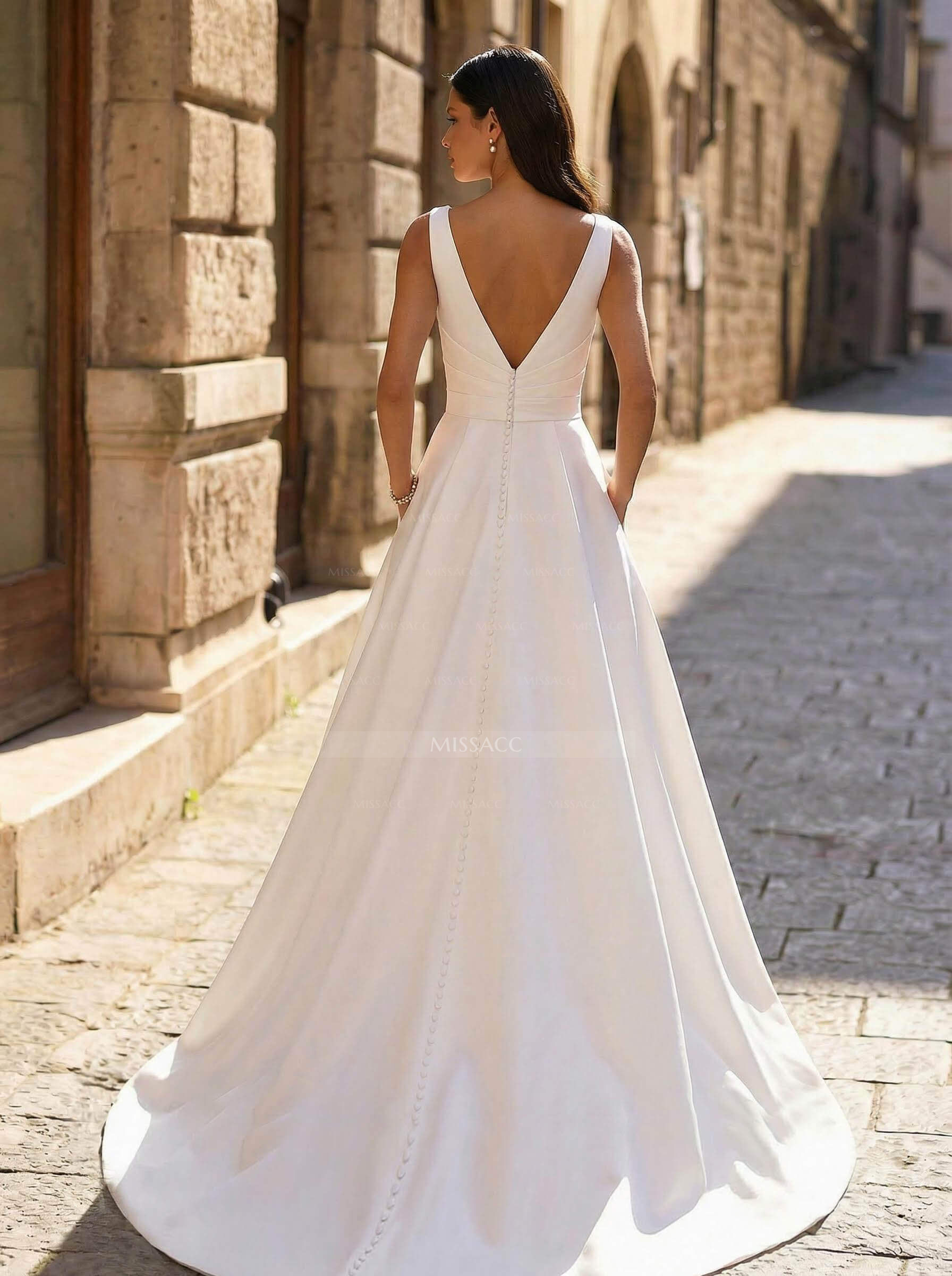 Plus Size A-Line V-Neck Sleeveless Court Train Satin Wedding Dresses With Pockets