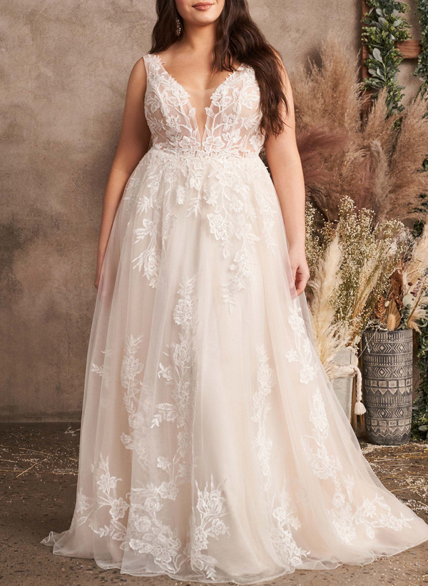 Plus Size A-Line V-Neck Sleeveless Sweep Train Tulle Wedding Dresses With Lace