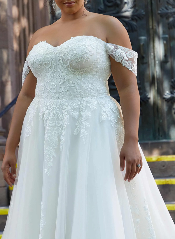 Plus Size A-Line Off-The-Shoulder Court Train Tulle Wedding Dresses With Lace