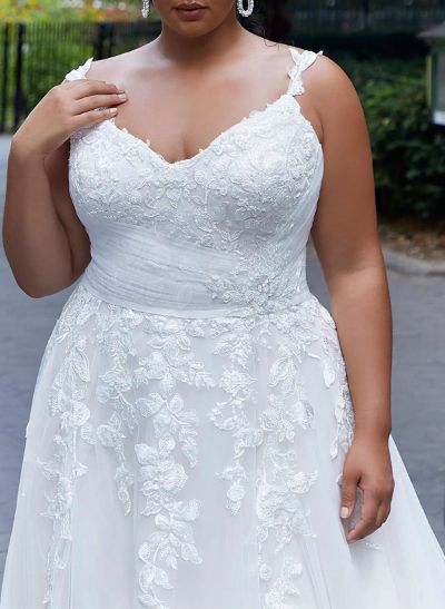 Plus Size A-Line V-Neck Sleeveless Sweep Train Tulle Wedding Dresses With Lace