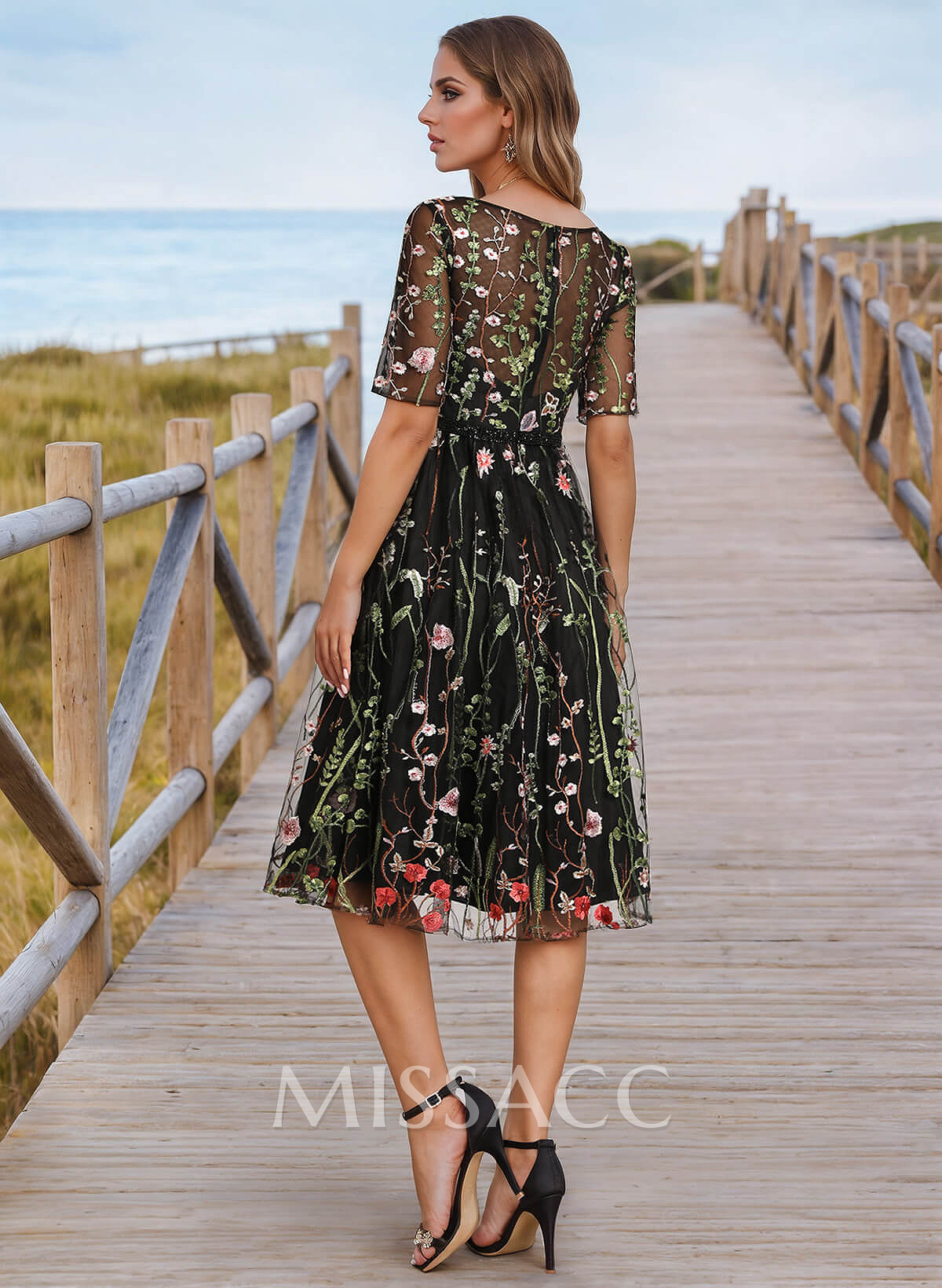 A-Line Scoop Neck 1/2 Sleeves Knee-Length Tulle Cocktail Dresses With Appliques Lace A-Line Scoop Neck 1/2 Sleeves Knee-Length Tulle Cocktail Dresses With Appliques Lace
