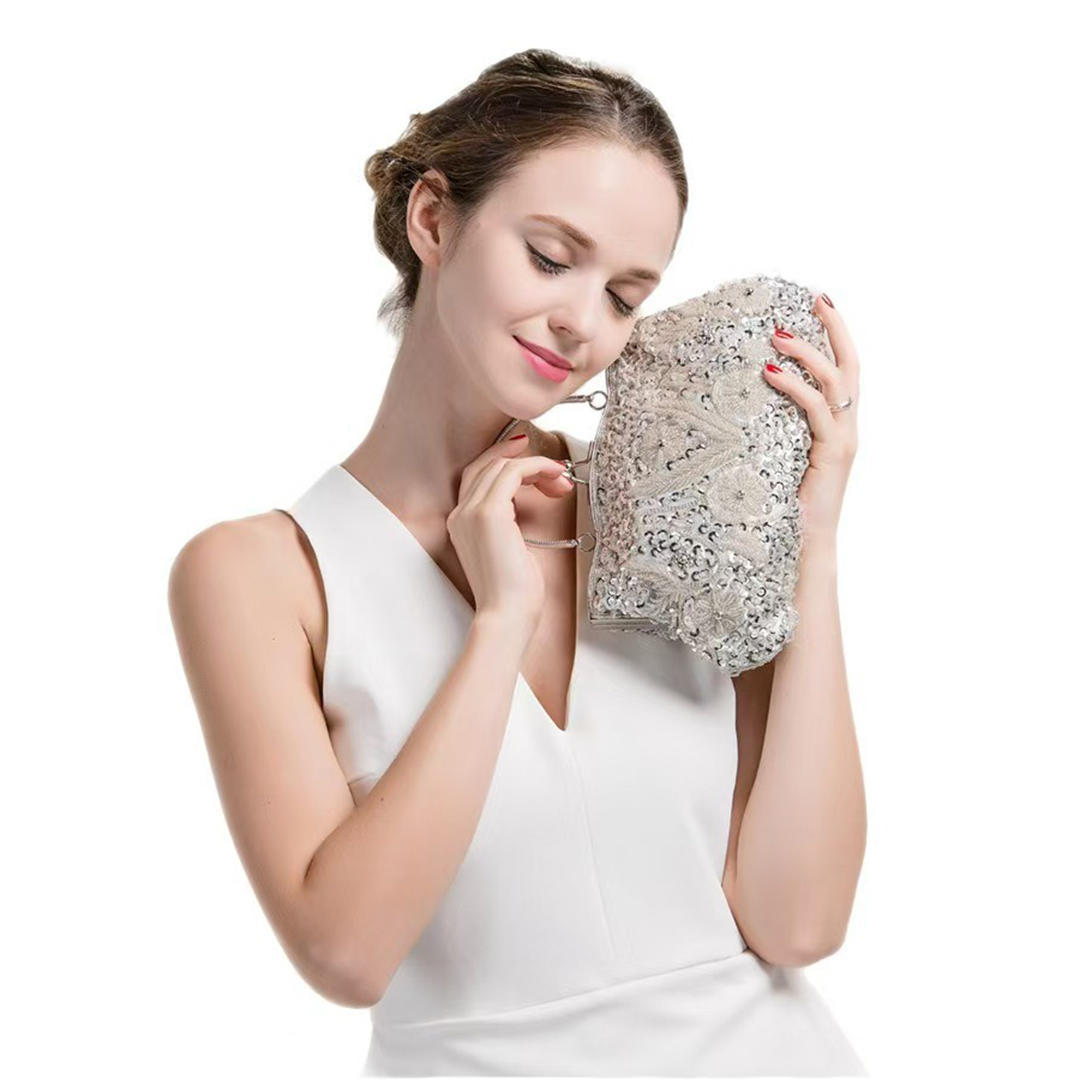 Satin Event/Party Clutches & Bags With Beading Satin Event/Party Clutches & Bags With Beading