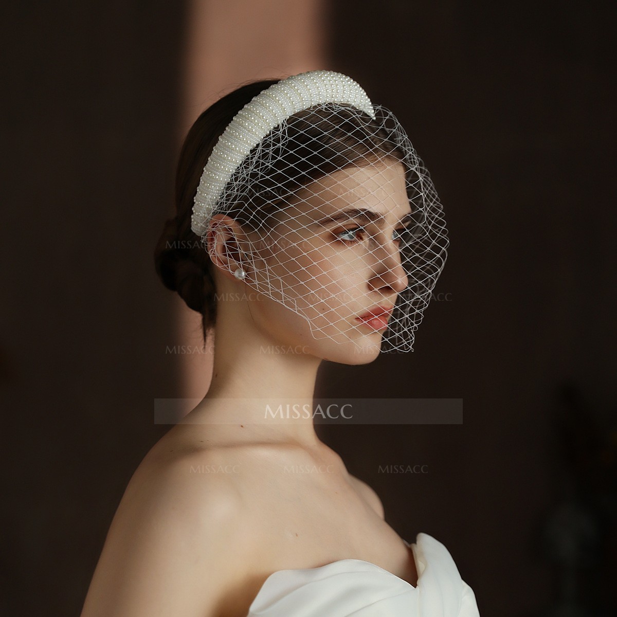 Luxurious Wedding Headbands With Pearl Bridal Headpieces With Veil