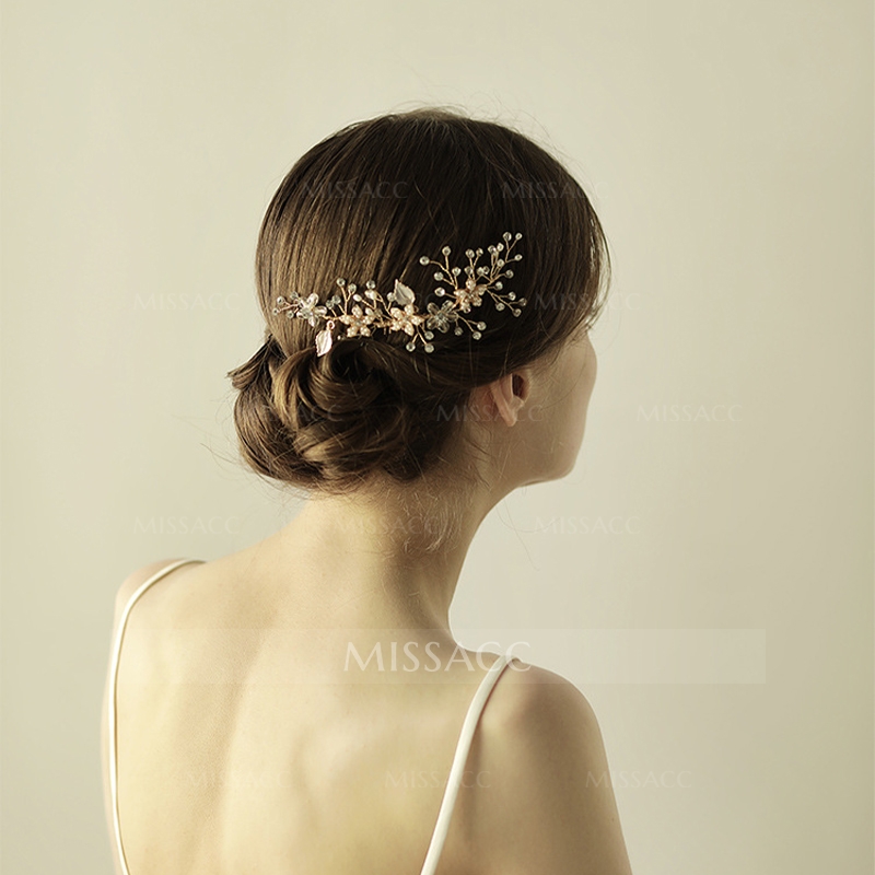 Wedding Combs With Floral Bridal Headpieces