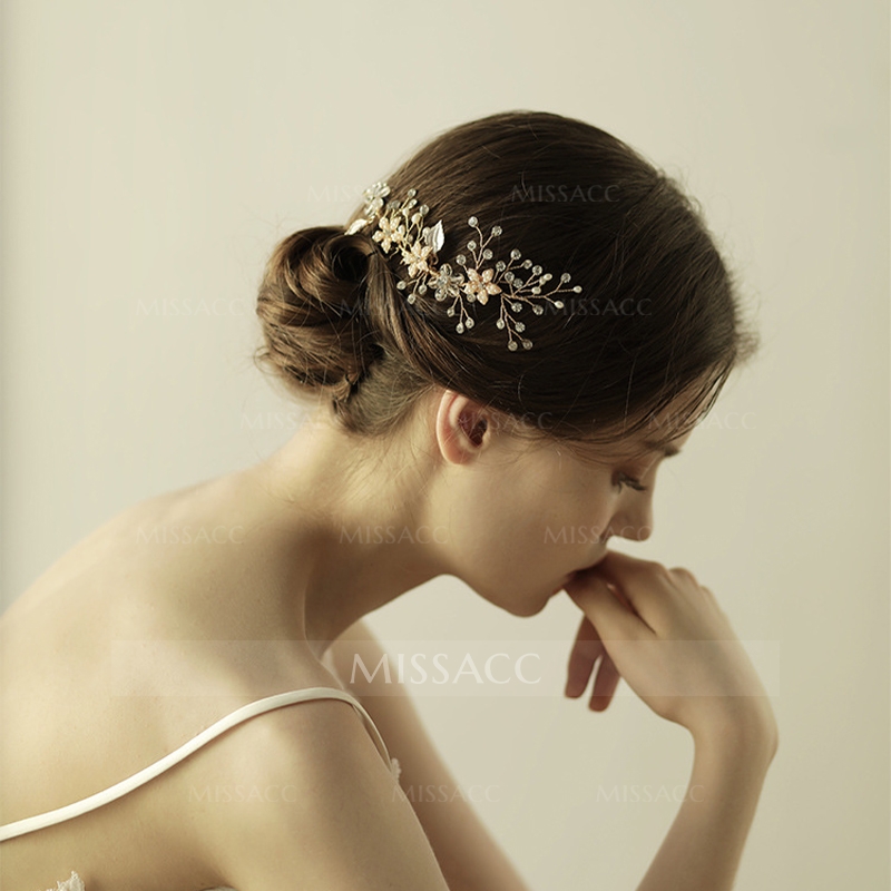 Wedding Combs With Floral Bridal Headpieces