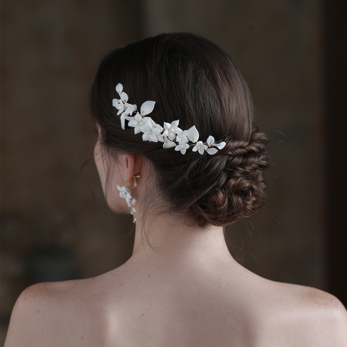 Wedding Combs With Floral Bridal Headpieces