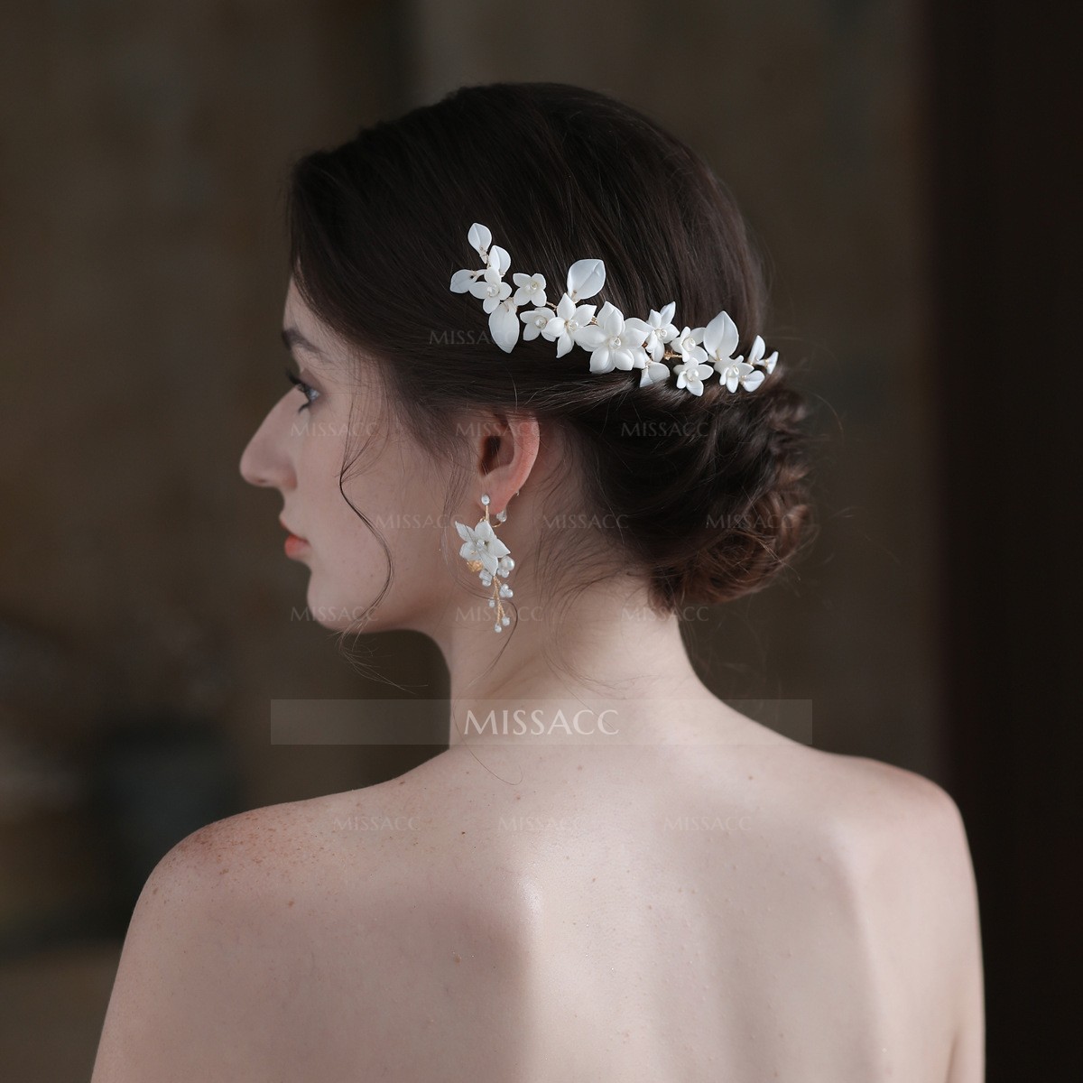 Wedding Combs With Floral Bridal Headpieces