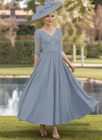 A-Line V-Neck 1/2 Sleeves Chiffon Mother Of The Bride Dresses With Appliques Lace