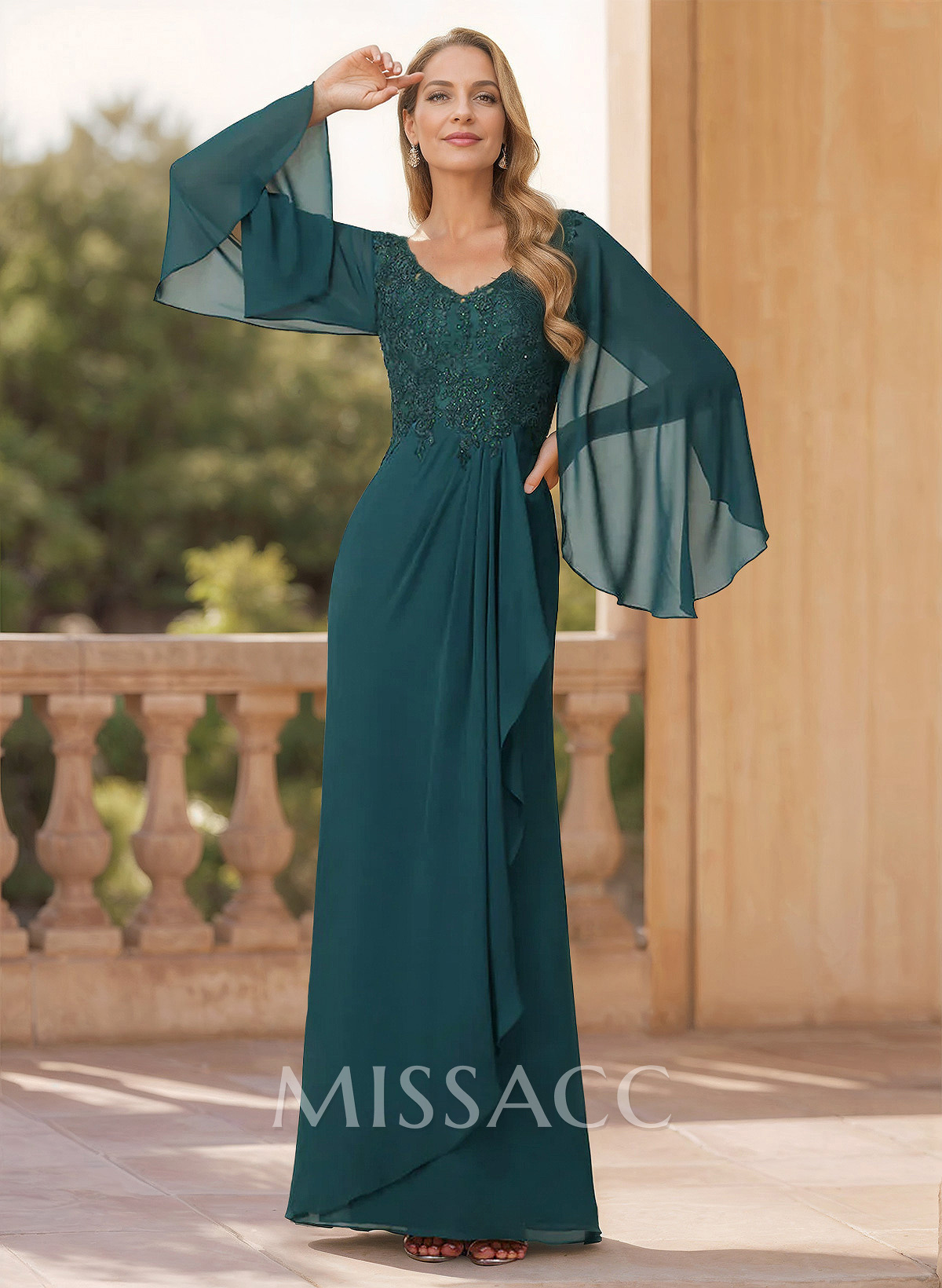Sheath/Column V-Neck Chiffon Mother Of The Bride Dresses With Lace