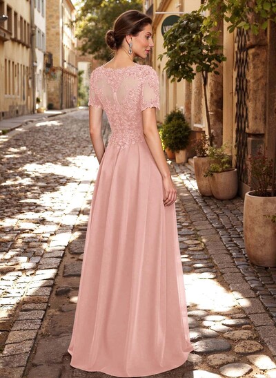 A-Line Scoop Neck Short Sleeves Chiffon Mother Of The Bride Dresses With Lace