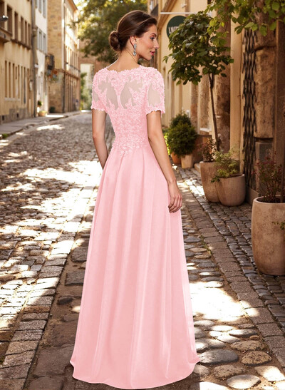 A-Line Scoop Neck Short Sleeves Chiffon Mother Of The Bride Dresses With Lace