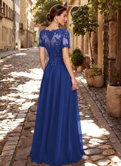 A-Line Scoop Neck Short Sleeves Chiffon Mother Of The Bride Dresses With Lace