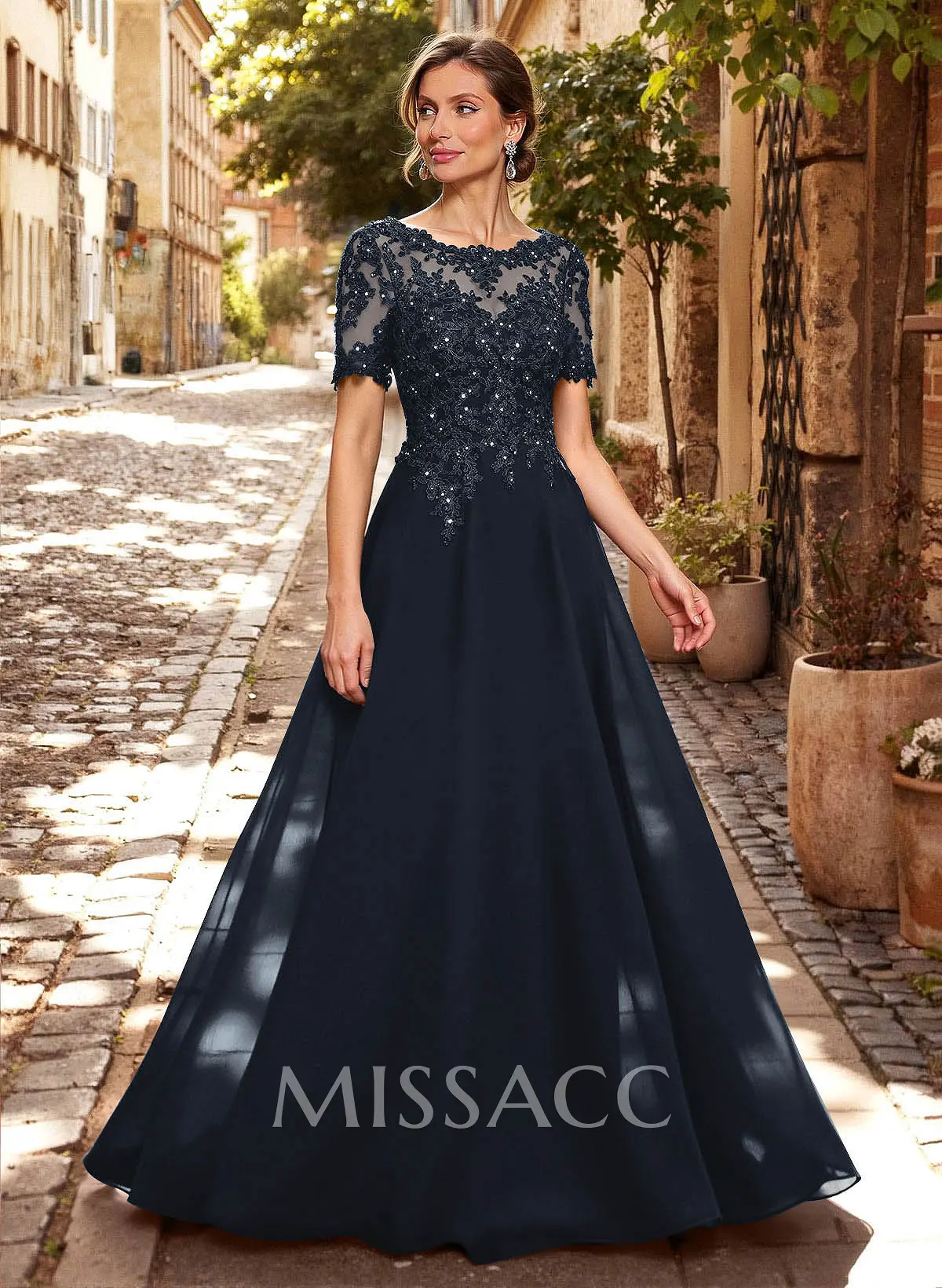 A-Line Scoop Neck Short Sleeves Chiffon Mother Of The Bride
