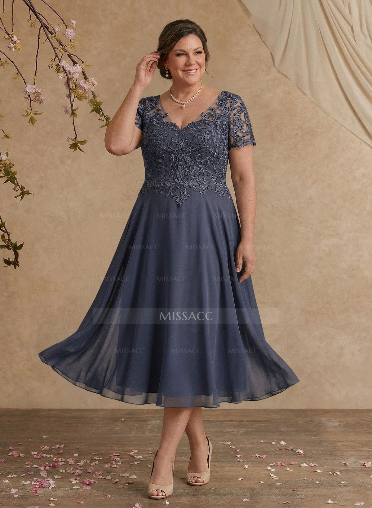 A-Line V-Neck Short Sleeves Tea-Length Chiffon Mother Of The Bride Dresses With Lace