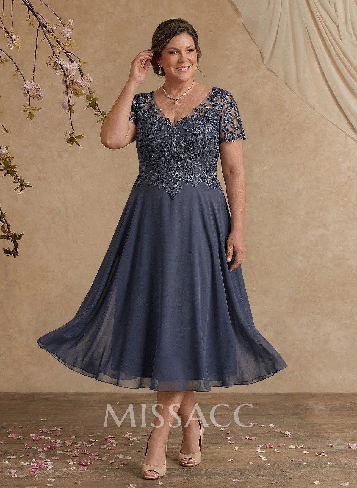 A-Line V-Neck Short Sleeves Tea-Length Chiffon Mother Of The Bride Dresses With Lace