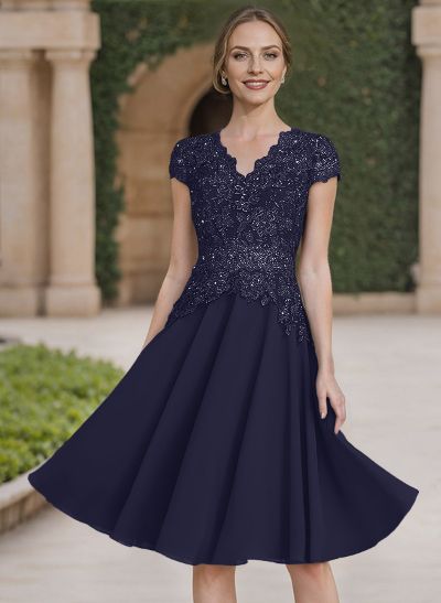Exquisite Floral Embroidered V-Neck Short Sleeves Chiffon Mother Of The Bride Dresses With Jacket
