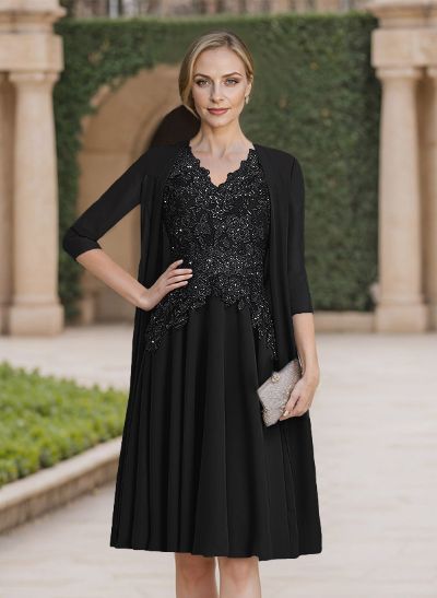 A-Line V-Neck 3/4 Sleeves Knee-Length Chiffon Mother Of The Bride Dresses With Appliques Lace