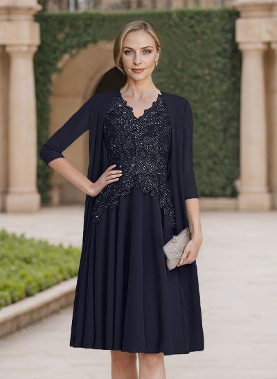 A-Line V-Neck 3/4 Sleeves Knee-Length Chiffon Mother Of The Bride Dresses With Appliques Lace