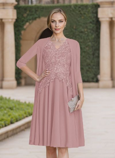 A-Line V-Neck 3/4 Sleeves Knee-Length Chiffon Mother Of The Bride Dresses With Appliques Lace