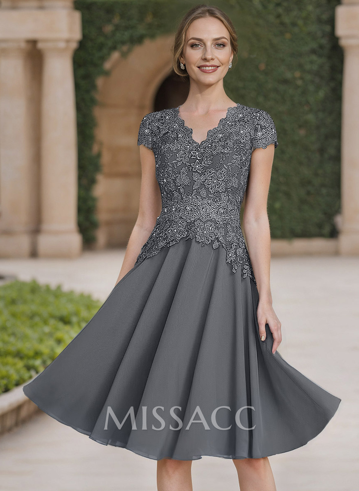 Exquisite Floral Embroidered V-Neck Short Sleeves Chiffon Mother Of The Bride Dresses With Jacket