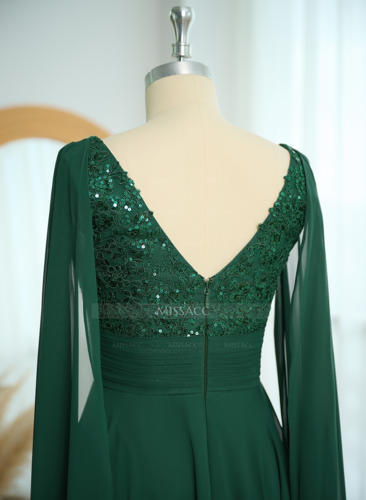 Unique Shoulder Side Drape V-Neck Chiffon Mother Of The Bride Dresses