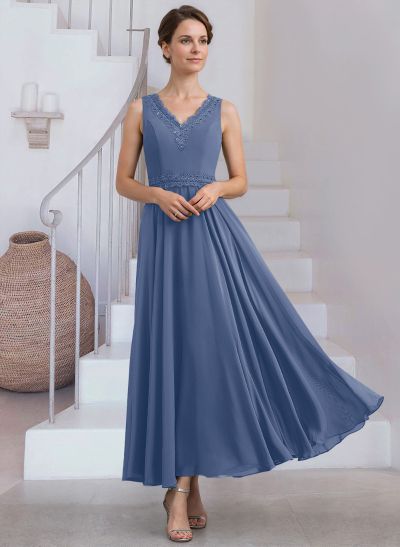 A-Line V-Neck Chiffon Mother Of The Bride Dresses With Appliques Lace