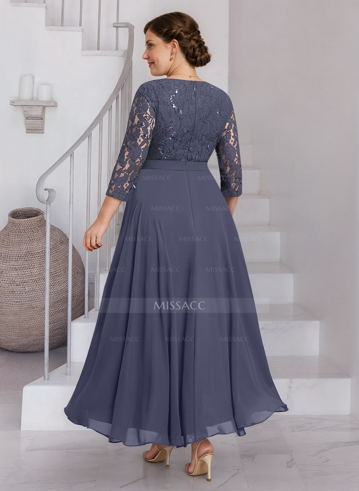 A-Line Scoop Neck Chiffon Mother Of The Bride Dresses With Lace