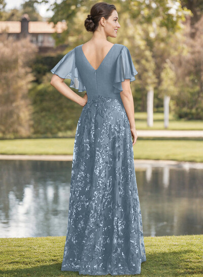 Exquisite Flutter Sleeve V-Neck Mother Of The Bride Dresses With Floral Embroidered Skirt