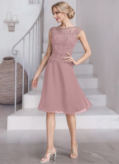 A-Line Scoop Neck Sleeveless Knee-Length Chiffon Mother Of The Bride Dresses With Lace