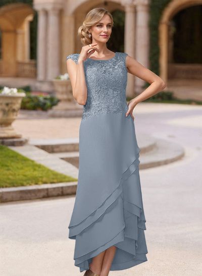 Vintage Inspired Scoop Neck Tiered Skirt Mother Of The Bride Dresses With Convertible Shawl