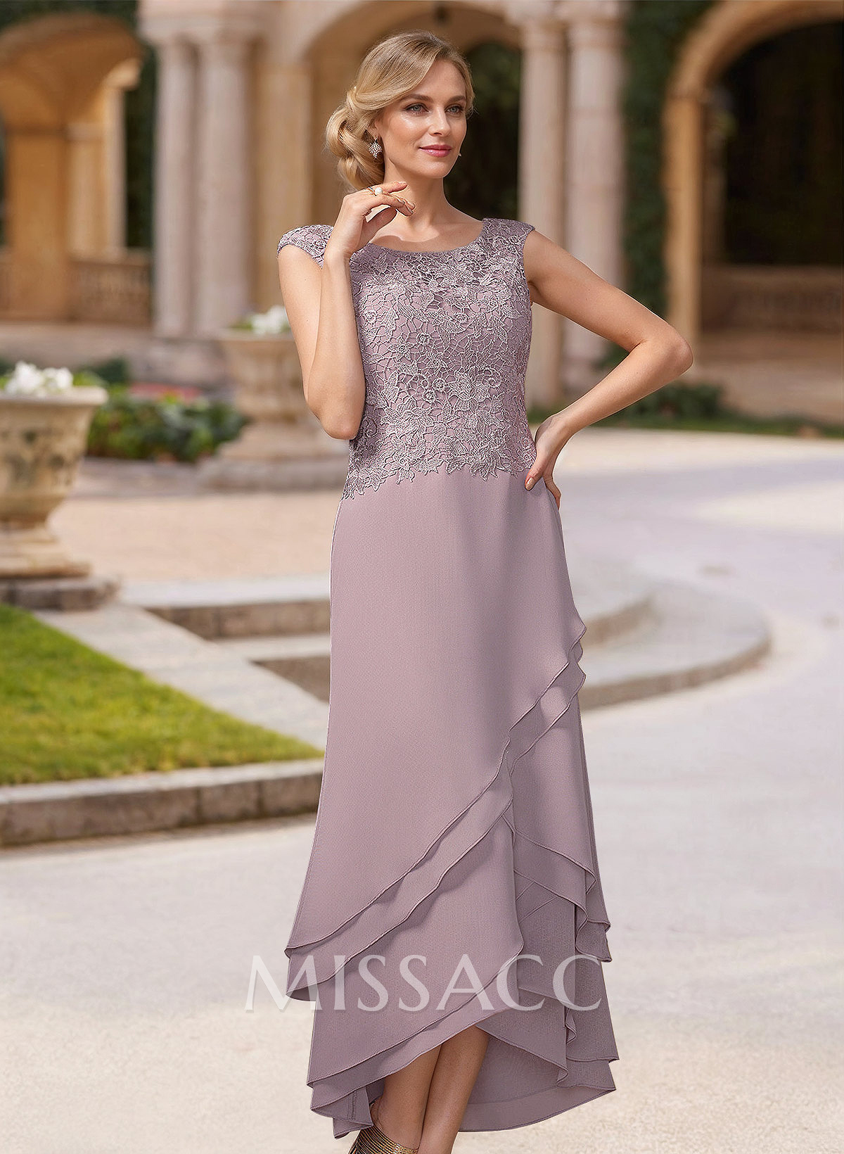 Vintage Inspired Scoop Neck Tiered Skirt Mother Of The Bride Dresses With Convertible Shawl