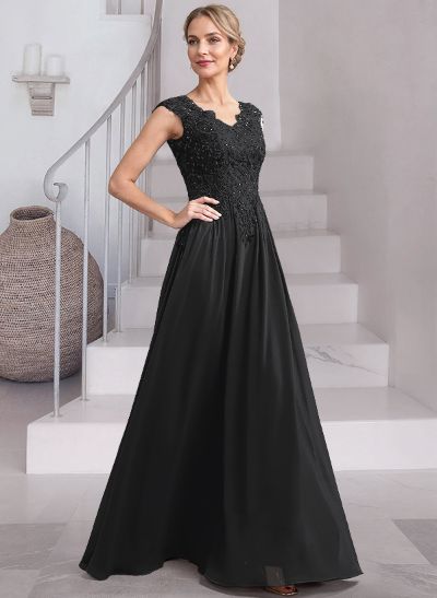 A-Line V-Neck Sleeveless Chiffon Mother Of The Bride Dresses With Lace