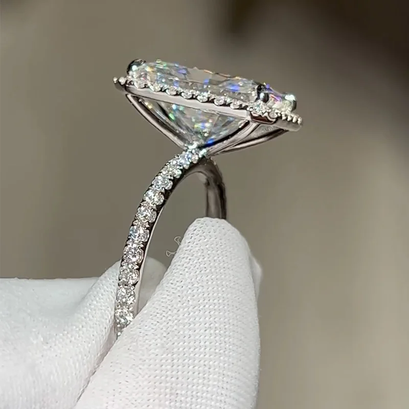 NANA Jewels Simulated Diamond CZ Engagement Ring – Round Cut Solitaire In Sterling Silver