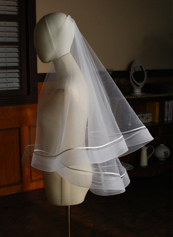 Simple Horsehair Edge Two Tier Tulle Bridal Fingertip Length Wedding Veil