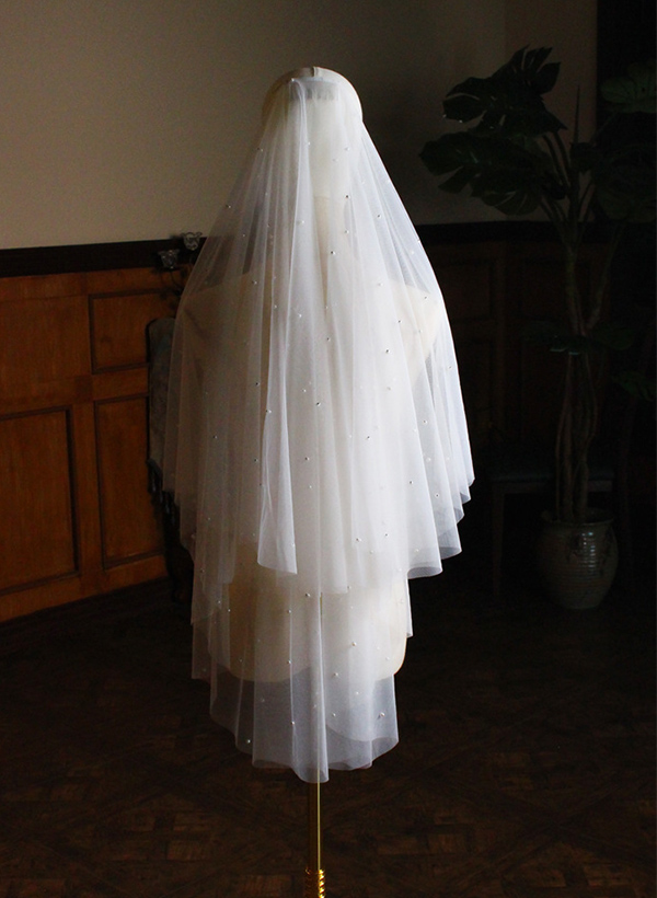 Simple Cut Edge Two Tier Tulle Bridal Fingertip Length Wedding Veil