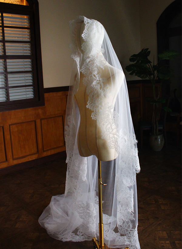 Lace Edge Single Tier Tulle Bridal Cathedral Length Wedding Veil