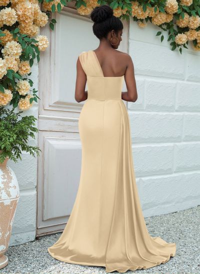 Sheath/Column One-Shoulder Sweep Train Silk Like Satin Bridesmaid Dresses With High Split