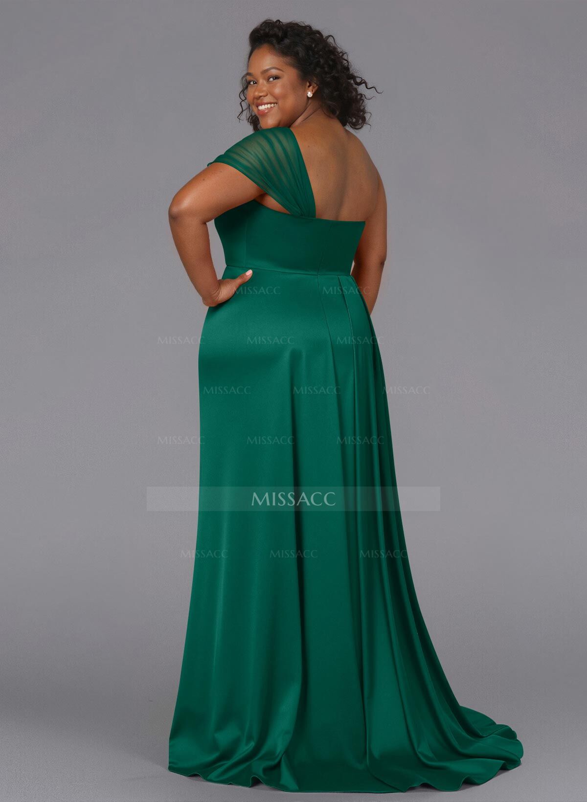 Sheath/Column One-Shoulder Sweep Train Silk Like Satin Bridesmaid Dresses With High Split