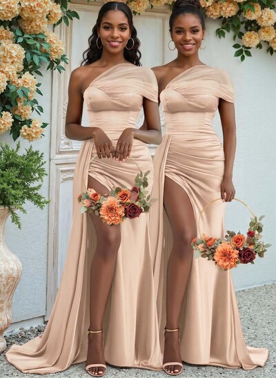 Sheath/Column One-Shoulder Sweep Train Silk Like Satin Bridesmaid Dresses With High Split