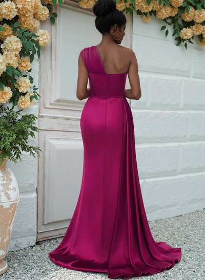 Sheath/Column One-Shoulder Sweep Train Silk Like Satin Bridesmaid Dresses With High Split