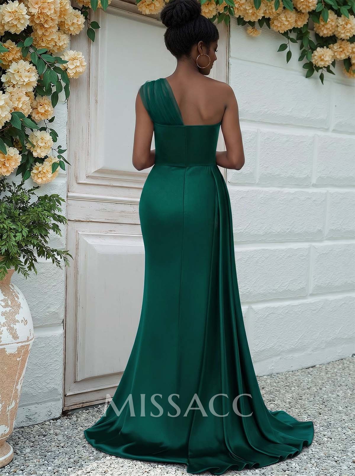 Sheath/Column One-Shoulder Sweep Train Silk Like Satin Bridesmaid Dresses With High Split