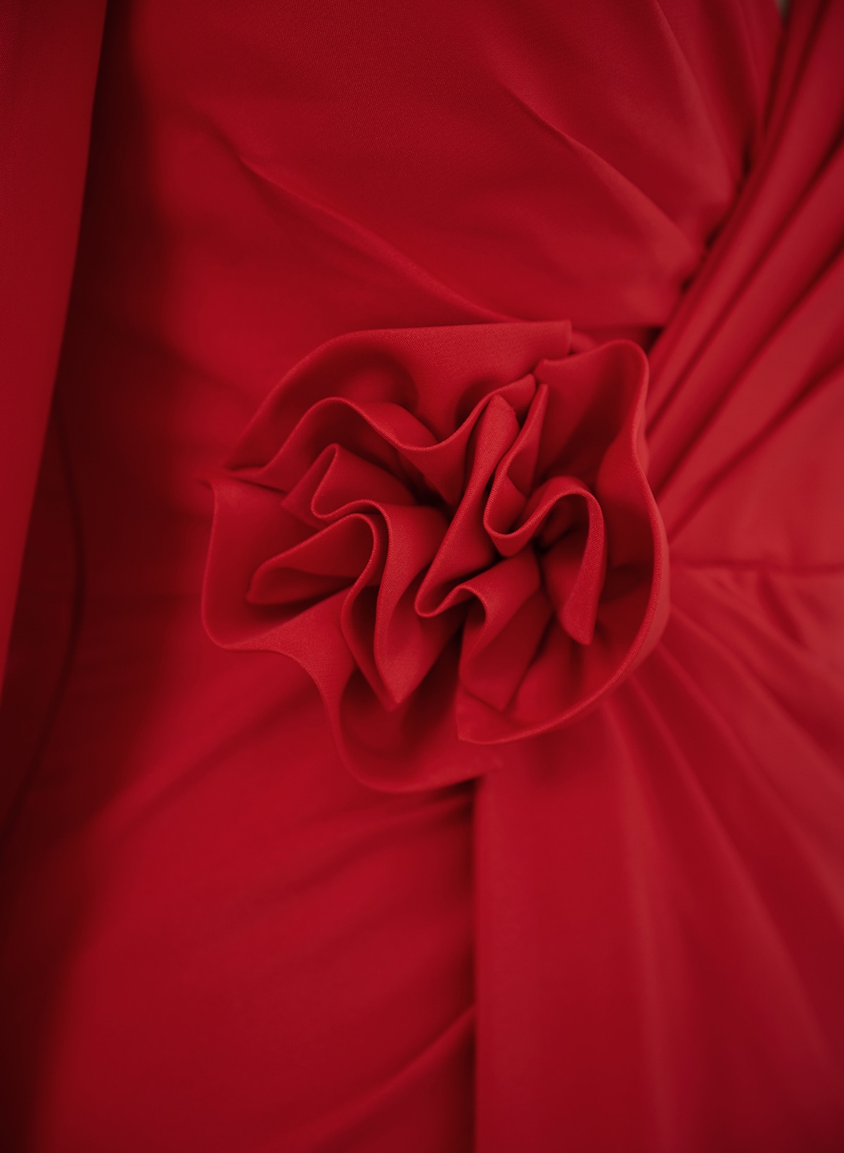 Sheath V-Neck 1/2 Sleeves Asymmetrical Elastic Satin Cocktail Dresses