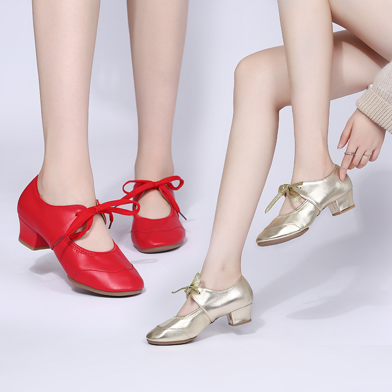 Closed Toe Lace-Up PU Leather Dance Shoes With Chunky Heel