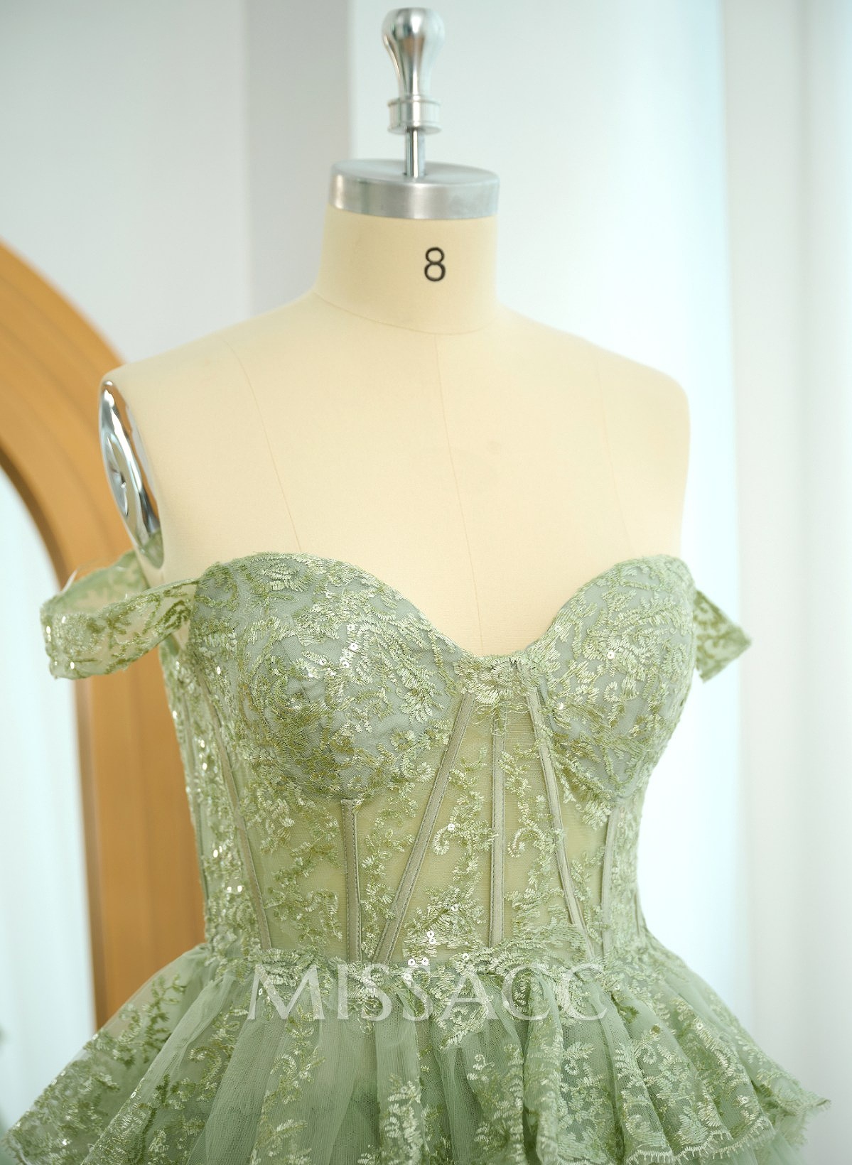 Exquisite Tiered Skirt Illusion Corset Prom Dresses With Floral Applique Exquisite Tiered Skirt Illusion Corset Prom Dresses With Floral Applique