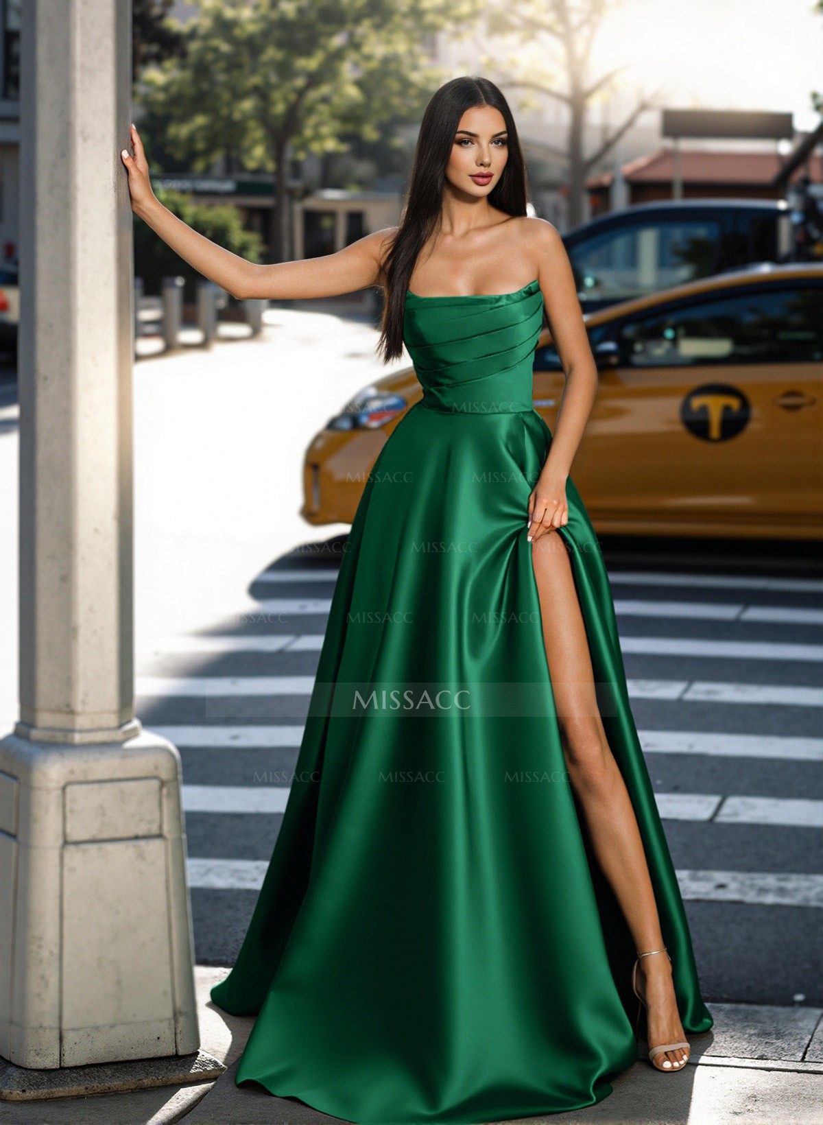 Classic Strapless Ruched A-Line Satin Prom Dresses With High Split