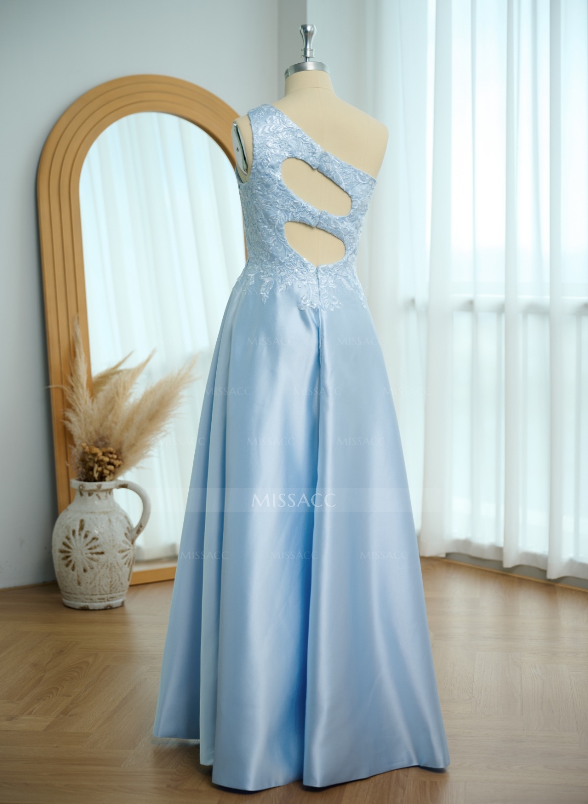 Unique One-Shoulder Cutout In Back Prom Dresses With Lace Applique