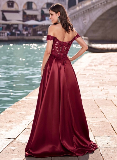 Elegant Off-The-Shoulder A-Line Satin Prom Dresses With Appliques Lace