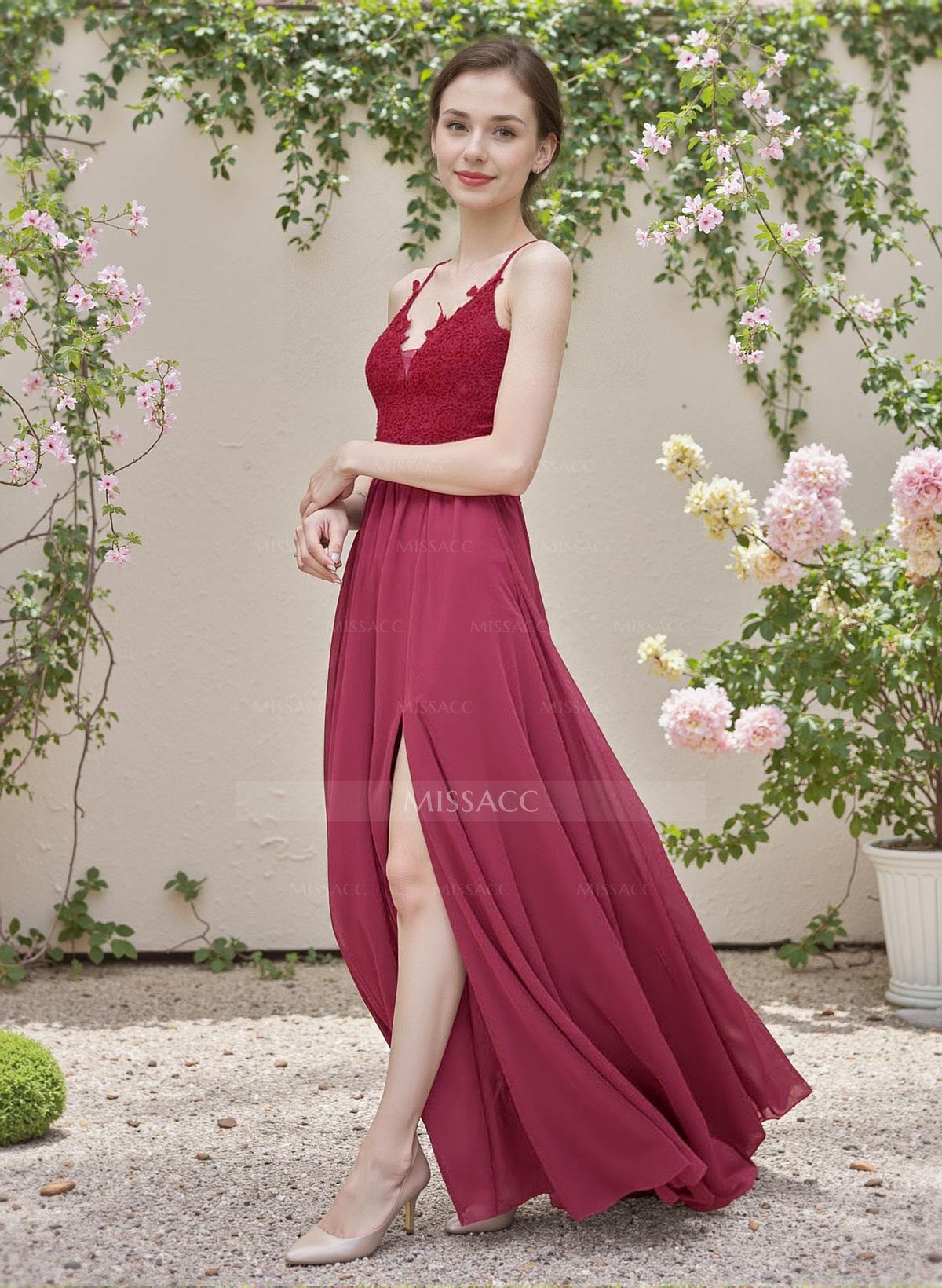 Exquisite A-Line V-Neck Chiffon Bridesmaid Dresses With Back Hole