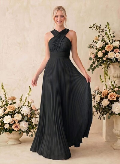 Minimalistic A-Line Halter Sleeveless Chiffon Bridesmaid Dresses With Bare Back